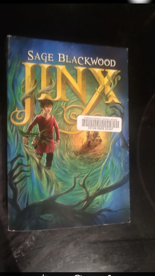 🧡Mixed Lot of Paperback Books image indicator(3)