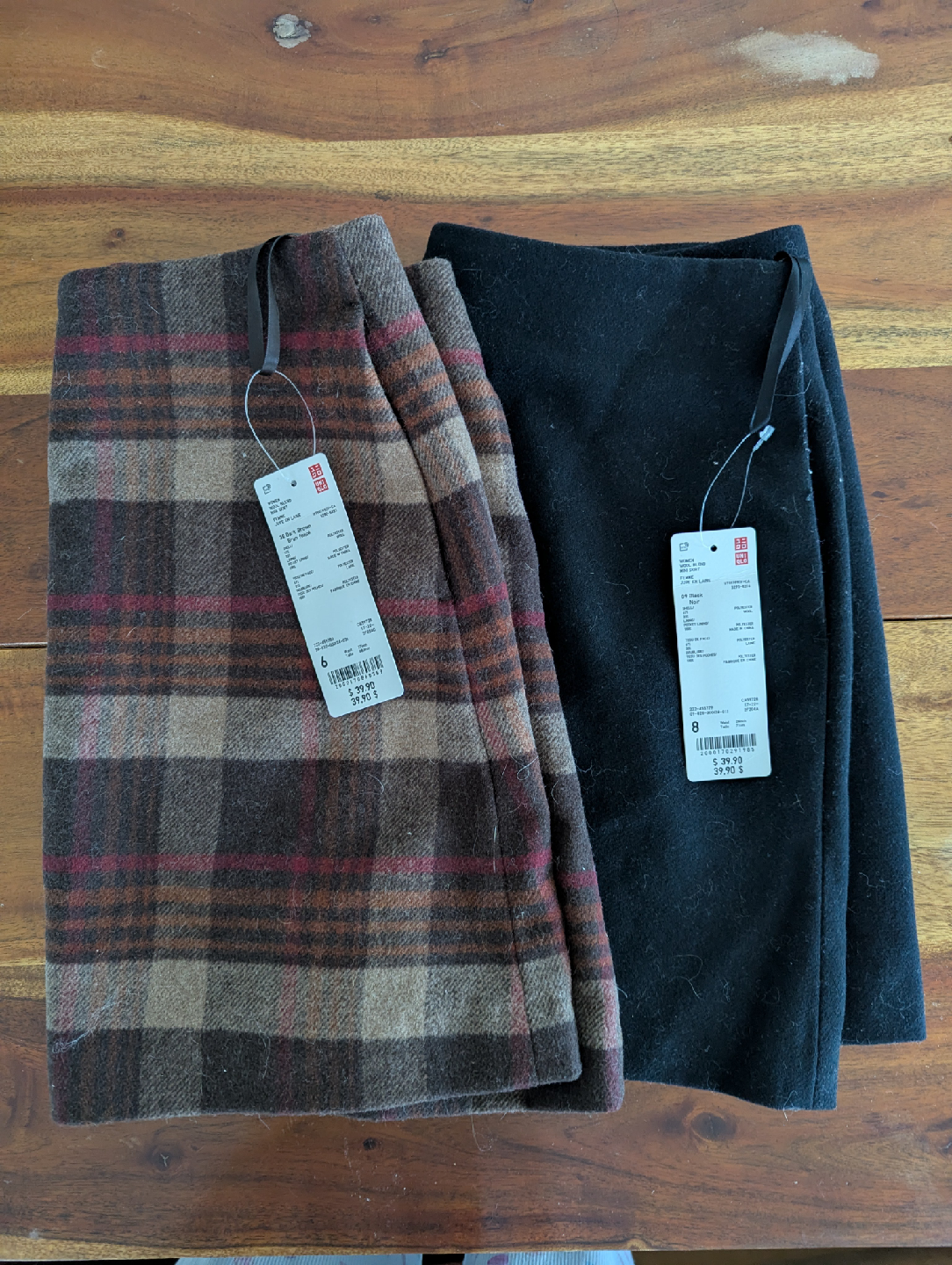 NWT Uniqlo Wool Blend Mini Skirt - Size 6 - photo 2