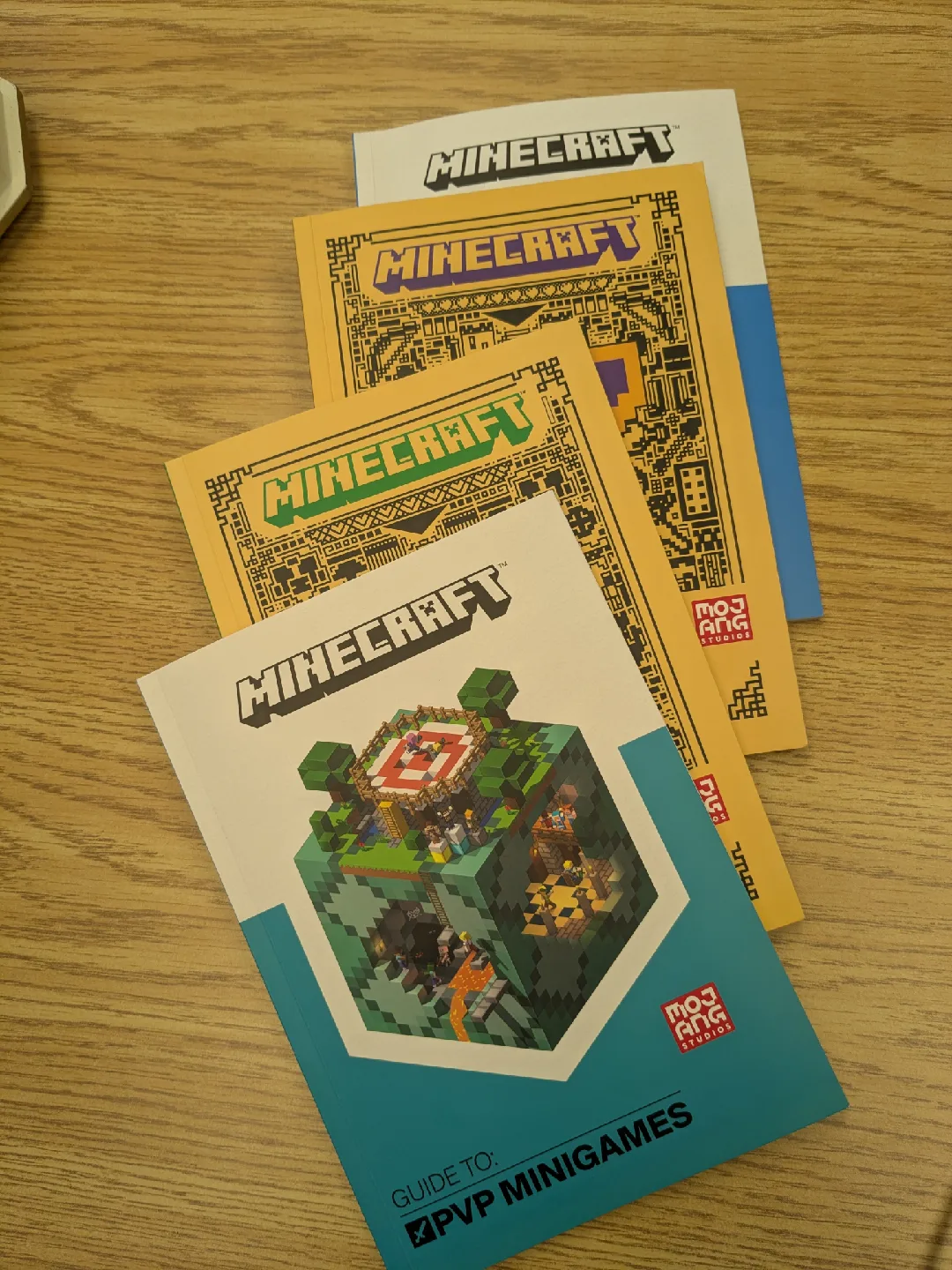 Minecraft Guide Book Set