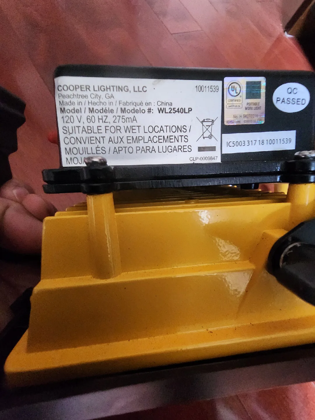 Portable Work Light– Bright, Durable & Energy Efficient image indicator(2)