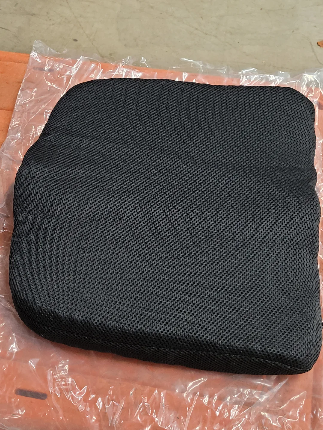 New - Gel Seat Cushion thumbnail
