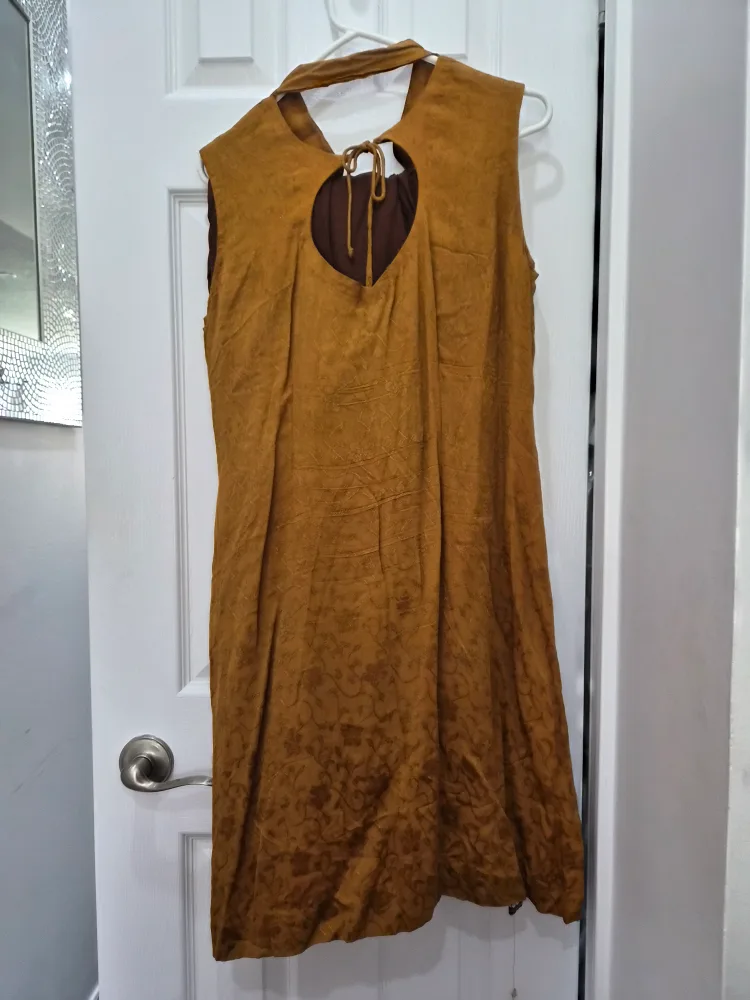 Gold Dress with Sequins and Embroidery image indicator(2)