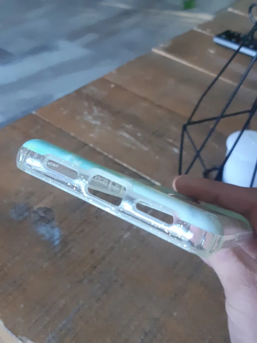 Aqua Tones Google Pixel 7 phone case image indicator(6)