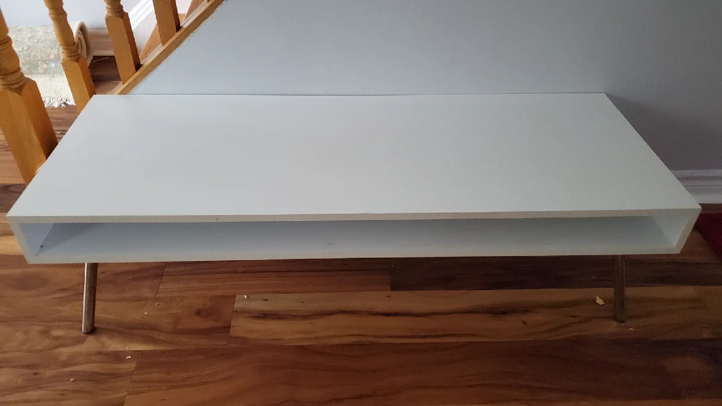 White Coffee Table - 56 inches long image indicator(4)