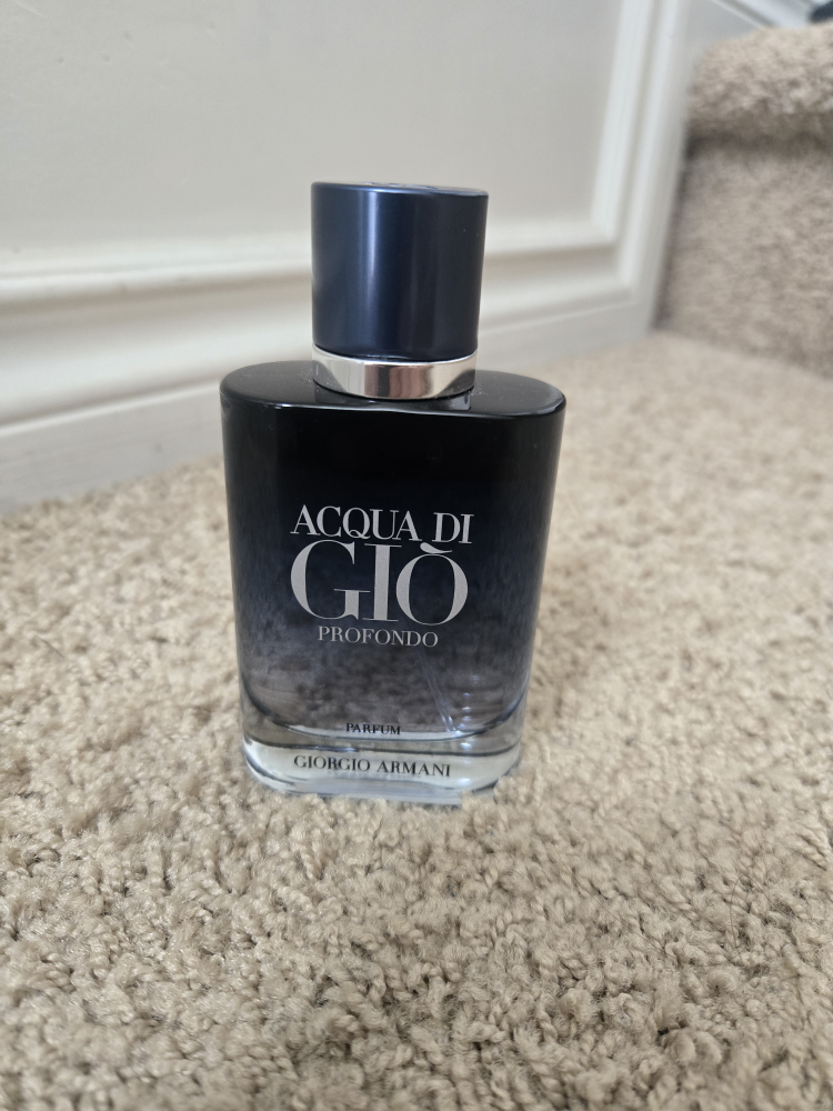 Giorgio Armani Acqua Di Gio Profondo Parfum