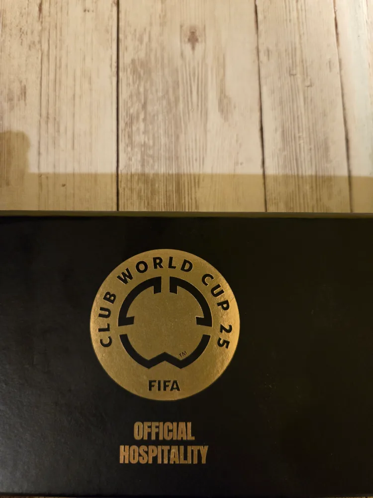 FIFA Club World Cup 25 Pen Set - Official Hospitality image indicator(2)