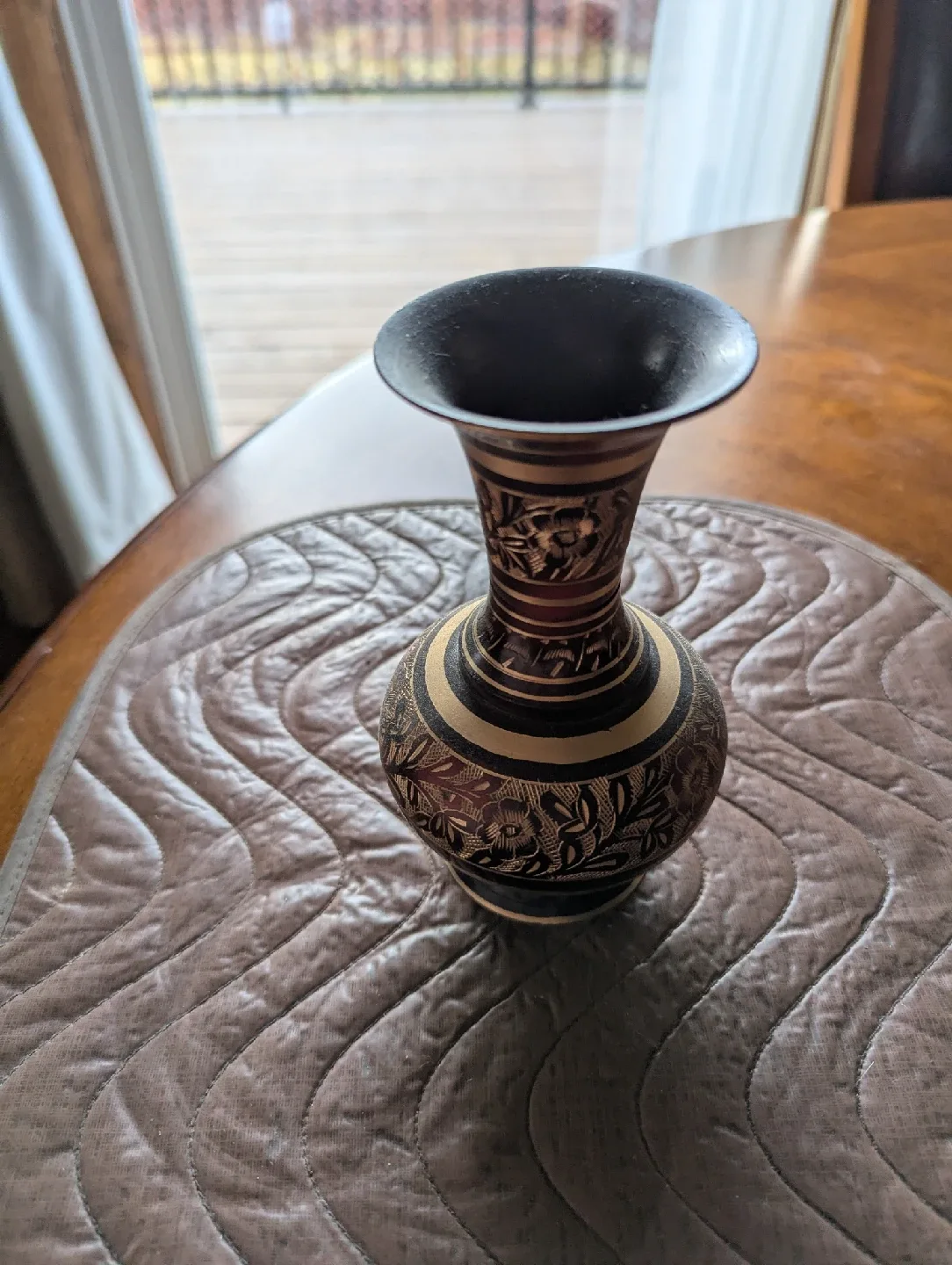 Decorative Vase image indicator(3)