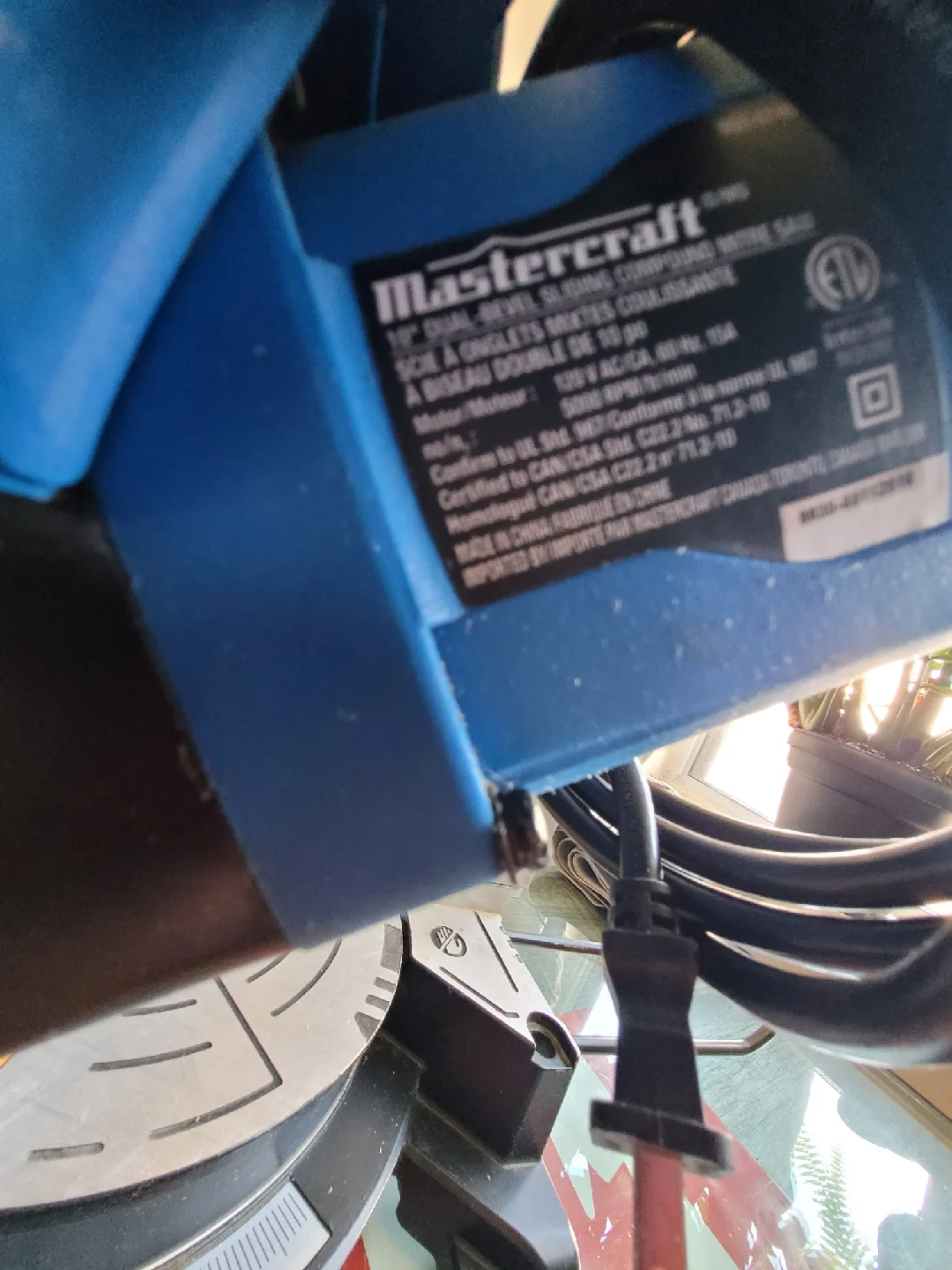 Mastercraft Miter Saw & 10" Circular Saw Blades image indicator(8)