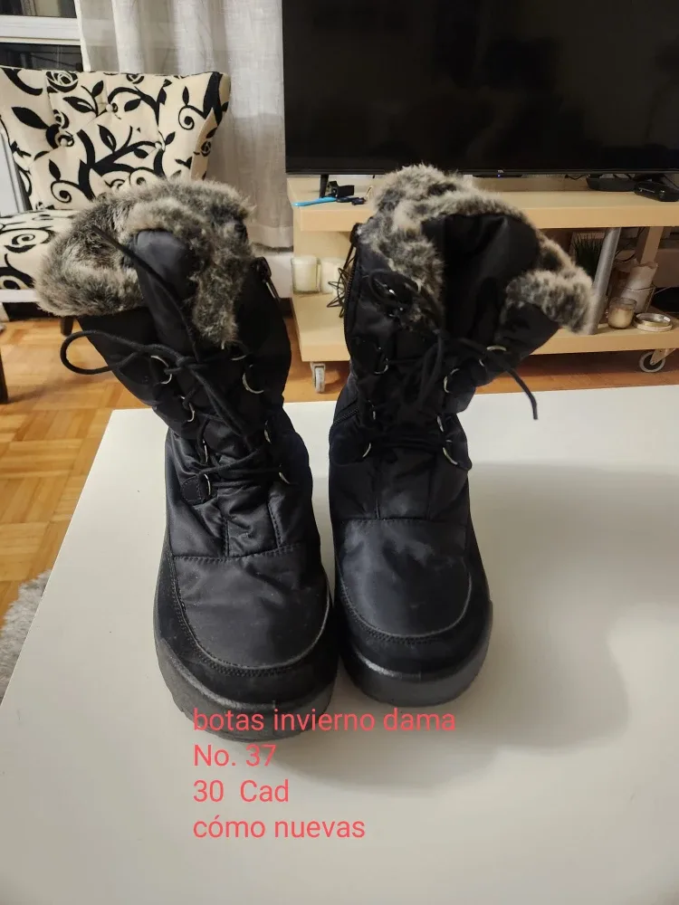 Winter Boots - Size 37 (EU) thumbnail