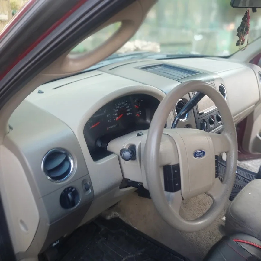 Ford F-150 Truck image indicator(9)