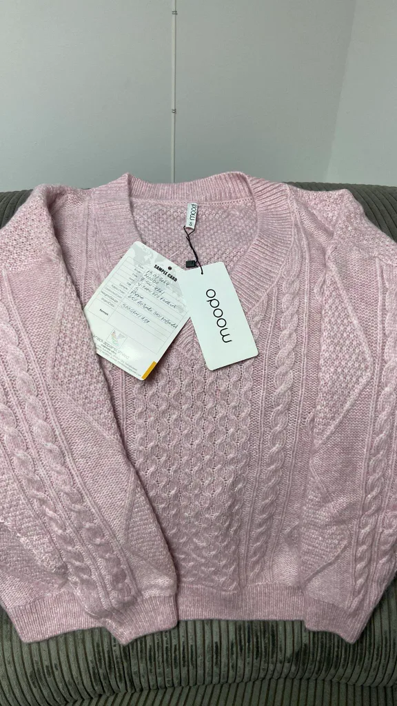 New MOODo Cable Knit Sweater - Pink with tag image indicator(3)