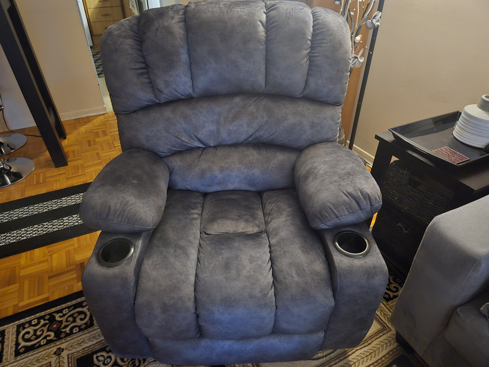 BRAND NEW, IN THE BOX!!! Power Lift & Reclining Massage Chair - photo 3