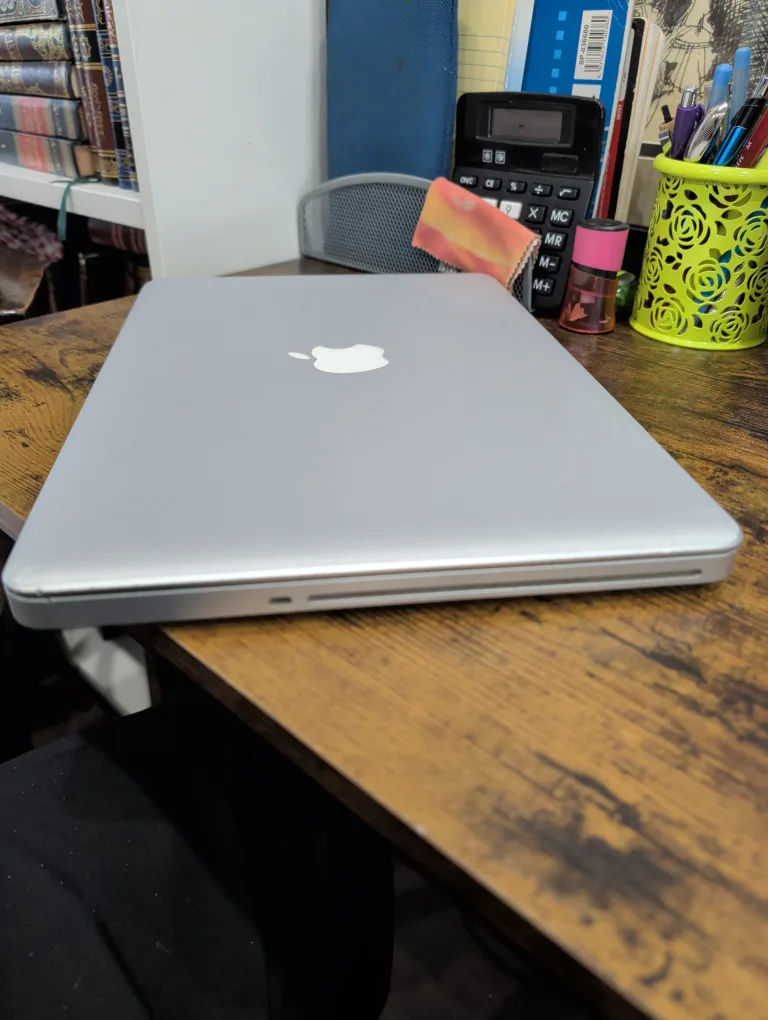 MacBook Pro (13-inch, Mid 2012) image indicator(4)