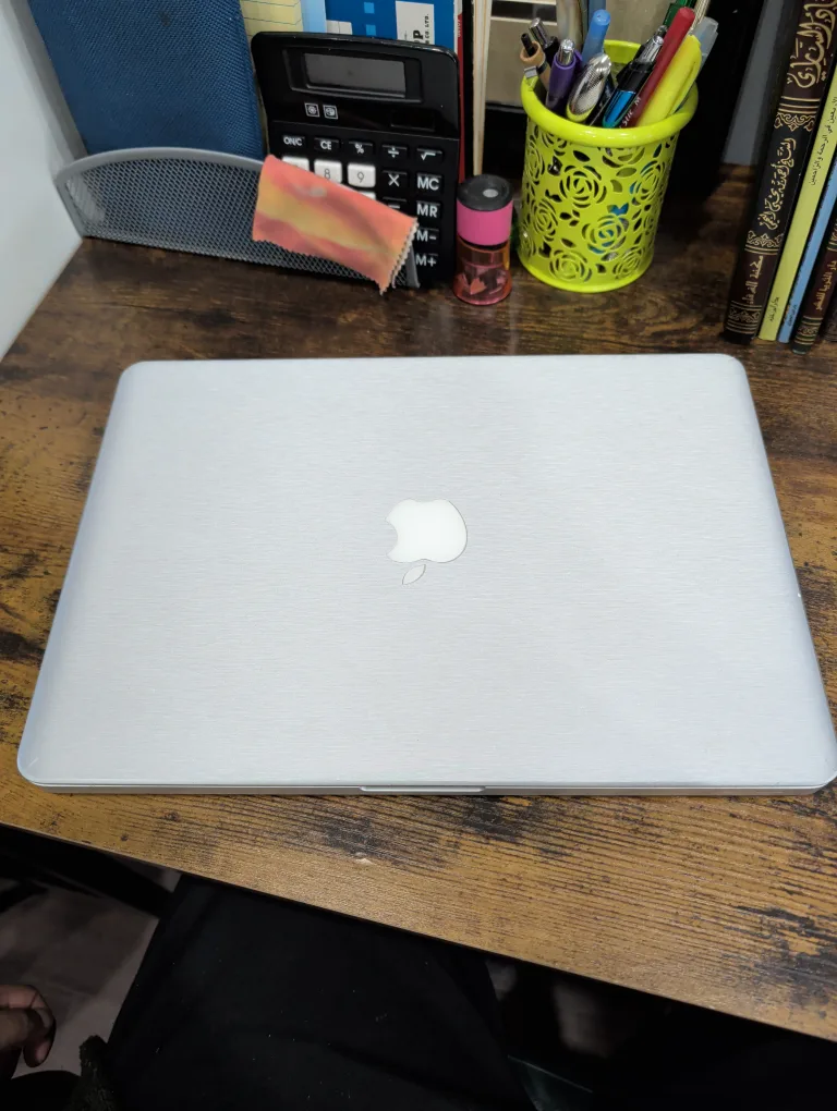 MacBook Pro (13-inch, Mid 2012) image indicator(5)