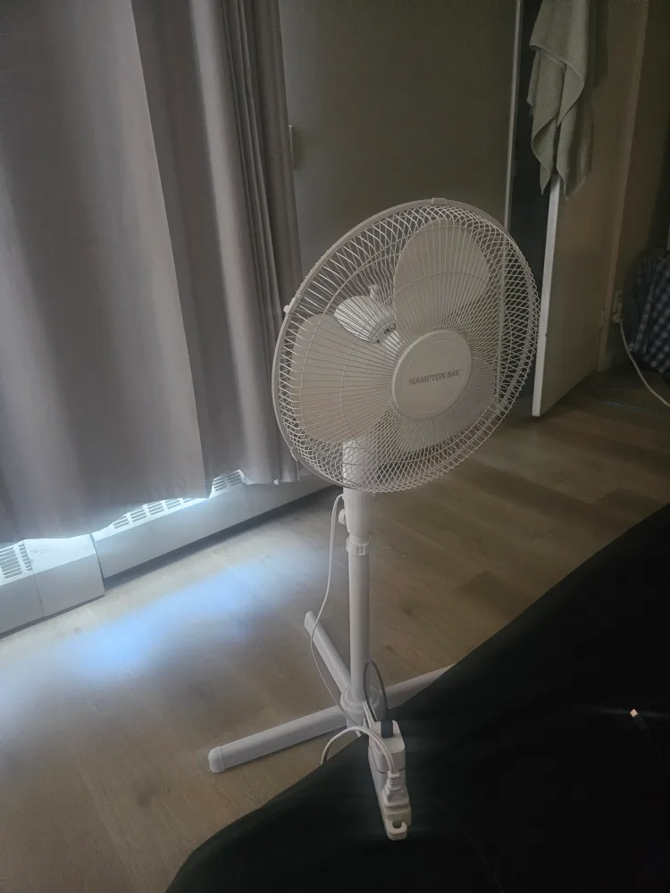 Hampton Bay White Stand Fan thumbnail