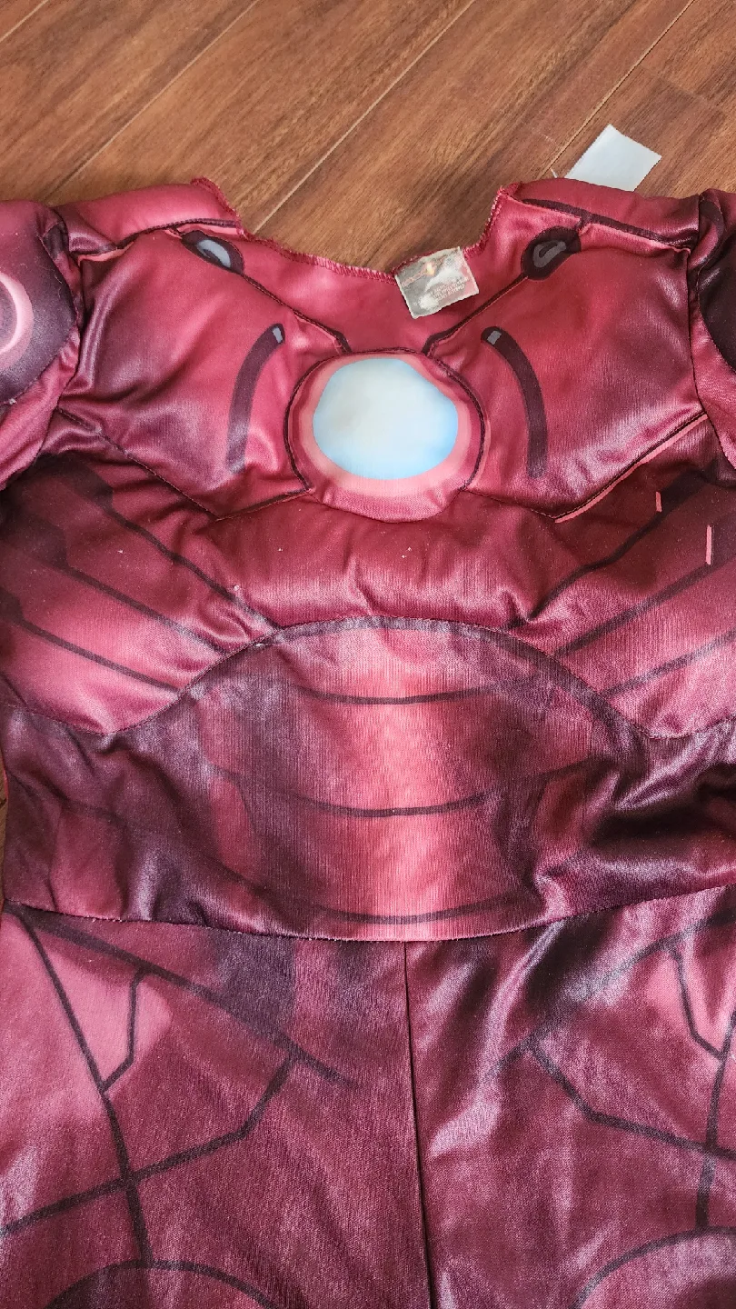 Iron Man Costume image indicator(3)