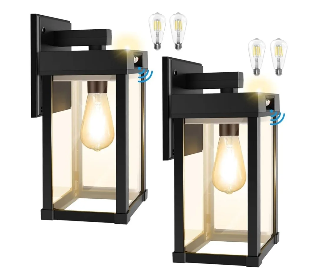 Solar Wall Sconce - Outdoor Lighting