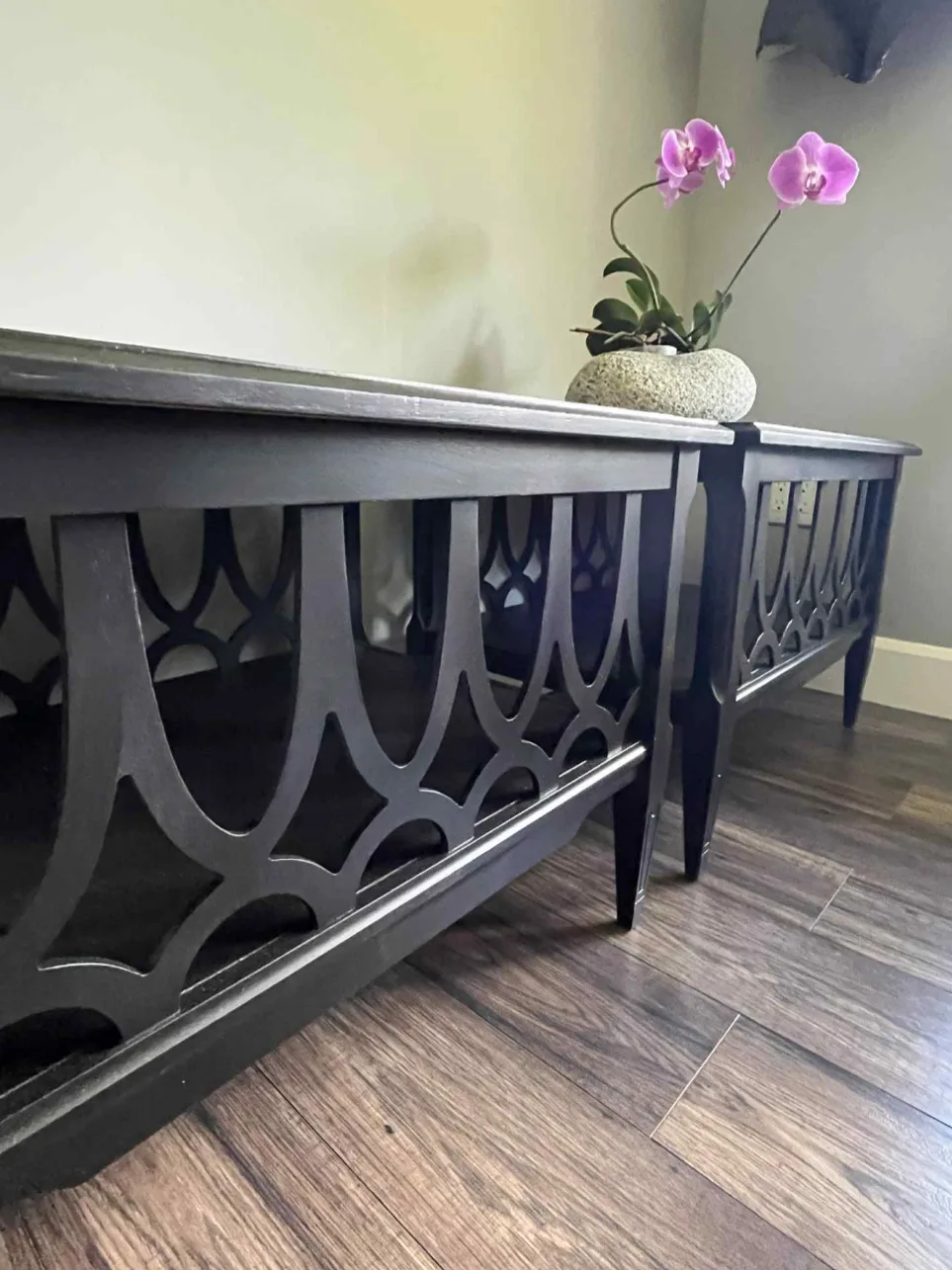 End Tables image indicator(4)