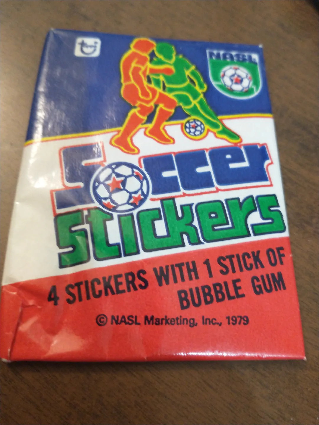 1979 Topps NASL stickers box of 36 packs image indicator(6)