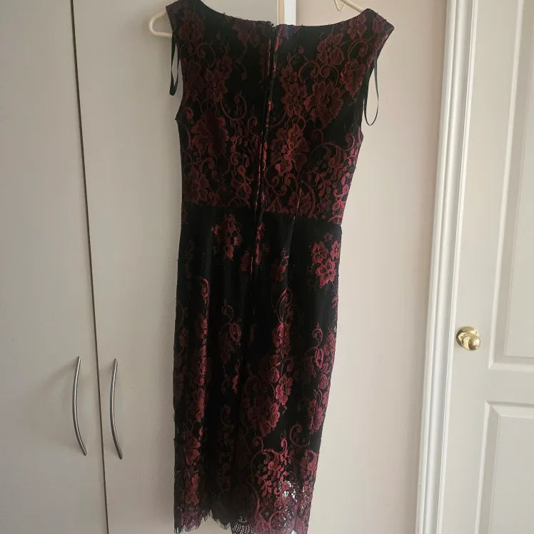 (NEW) Le Chateau Black & Burgundy Lace Dress image indicator(5)