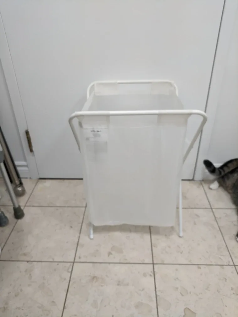 IKEA JÄLL Laundry Bag with Stand image indicator(2)