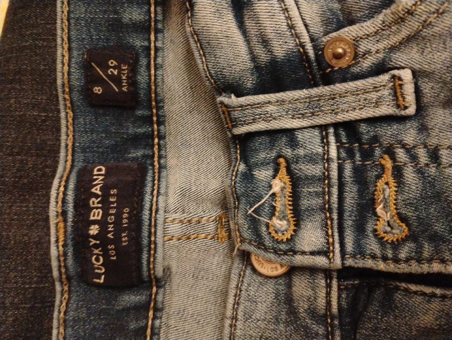 Lucky Brand Ankle Jeans - Size 8/29