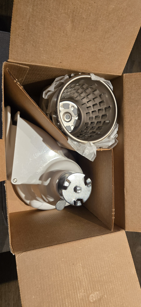 Kitchen Aid Slicer and Shredder Attachments New in Box - photo 2