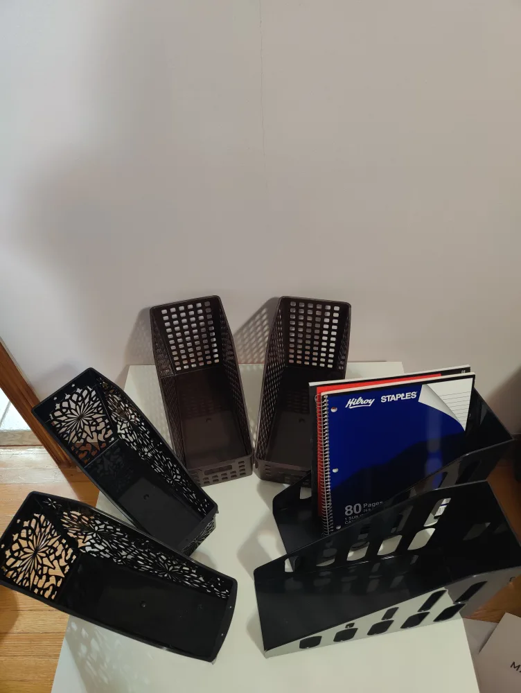 Black and Brown Plastic Magazine Holders - Set of 6 thumbnail