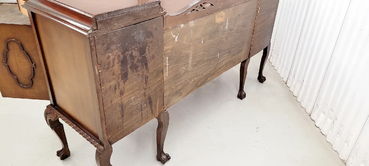Antique Sideboard Buffet image indicator(10)