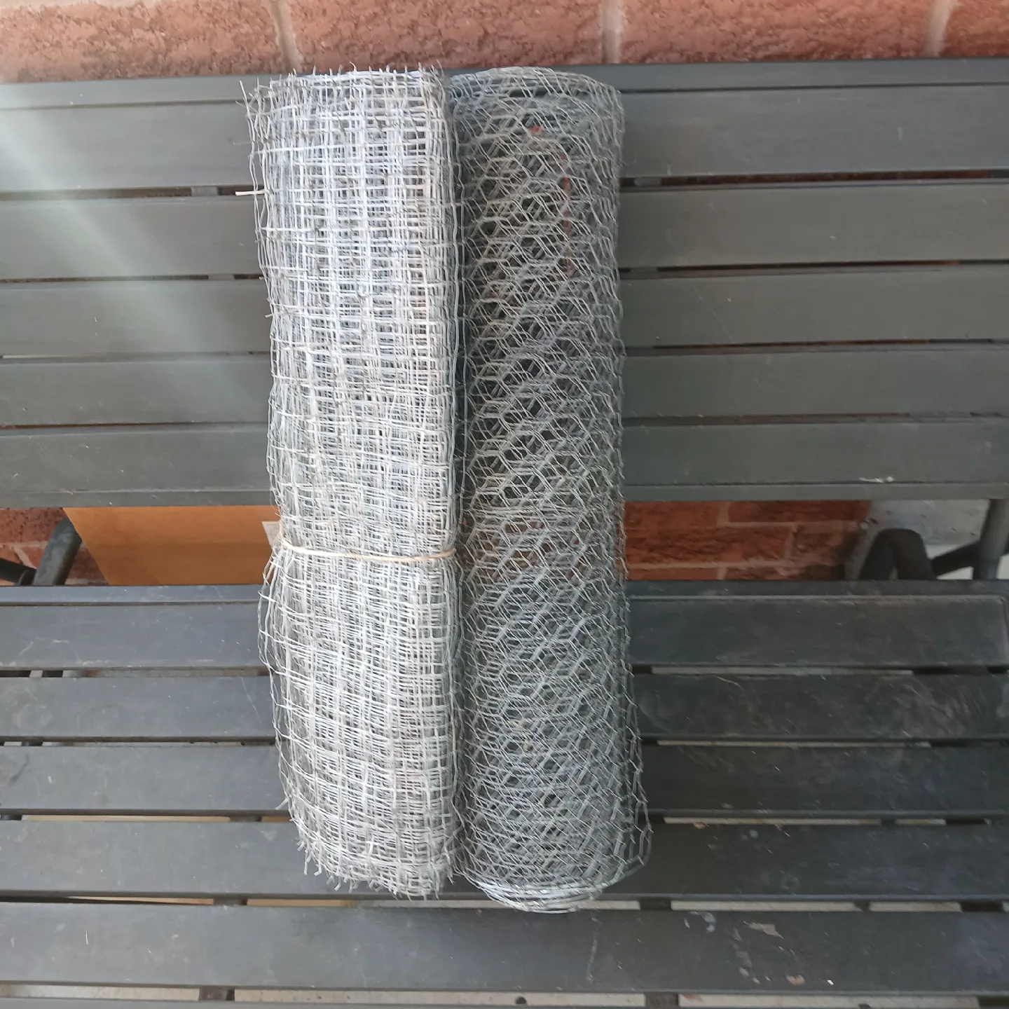 Rolls of Chicken Wire image indicator(3)