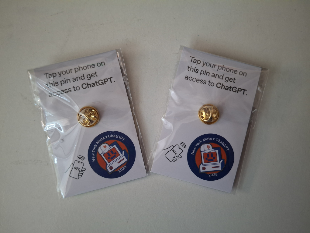 NEW 2pc Mets & ChatGPT pins - Limited Edition! - photo 2