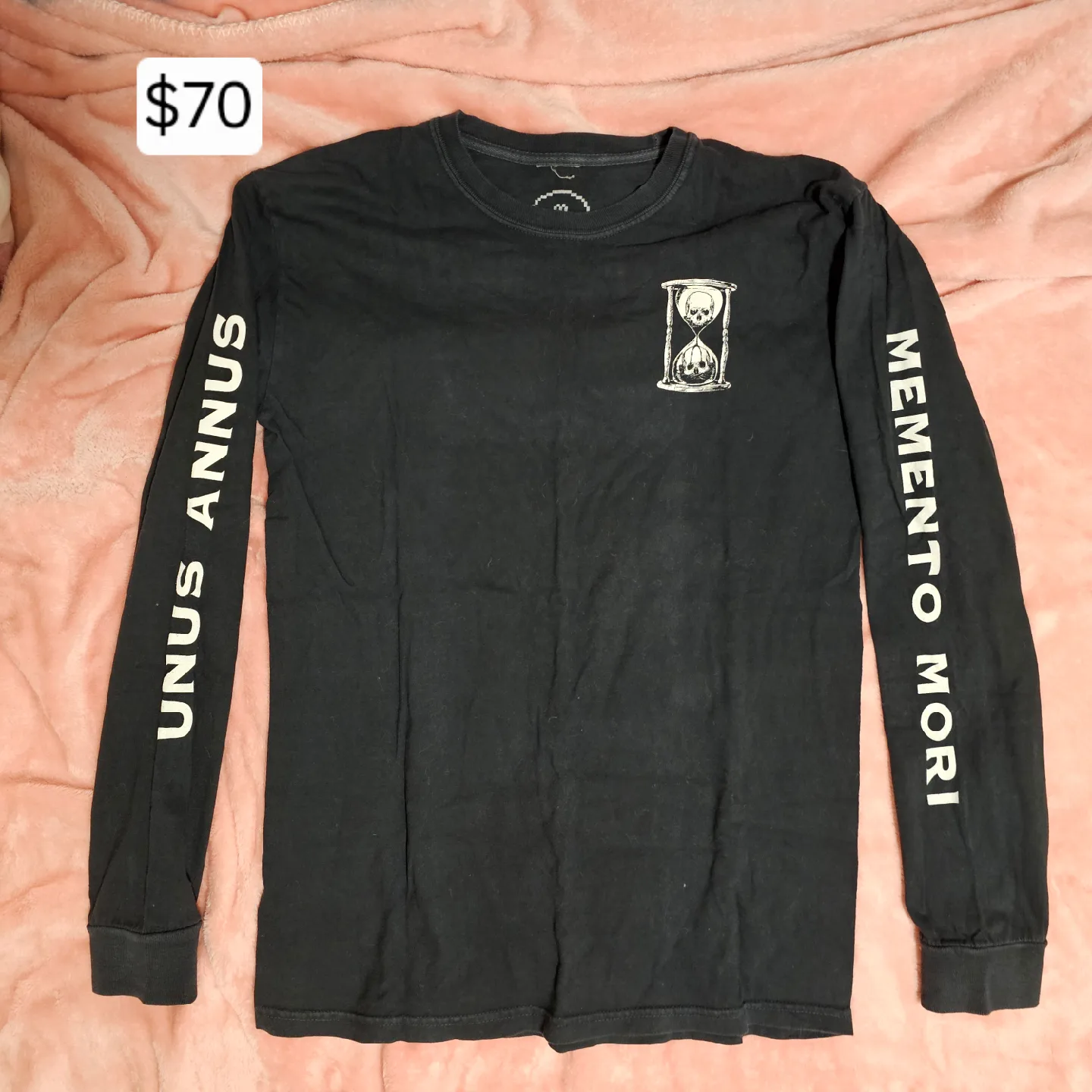 Unus Annus Apparel + Figures thumbnail