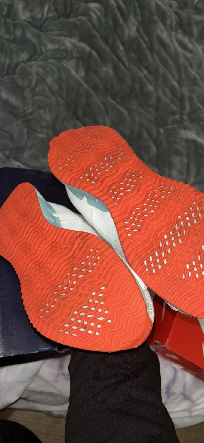 Reebok Zig Dynamica White/Neon/Orange - Women's Size 6 - photo 4