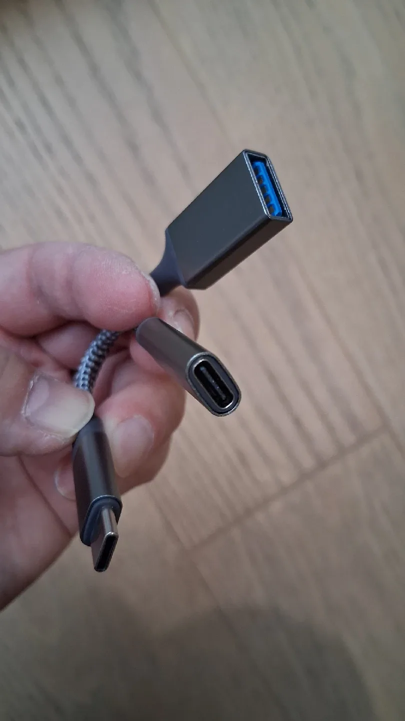 USB C male Y splitter with  USB A felmale and USB C Female image indicator(3)