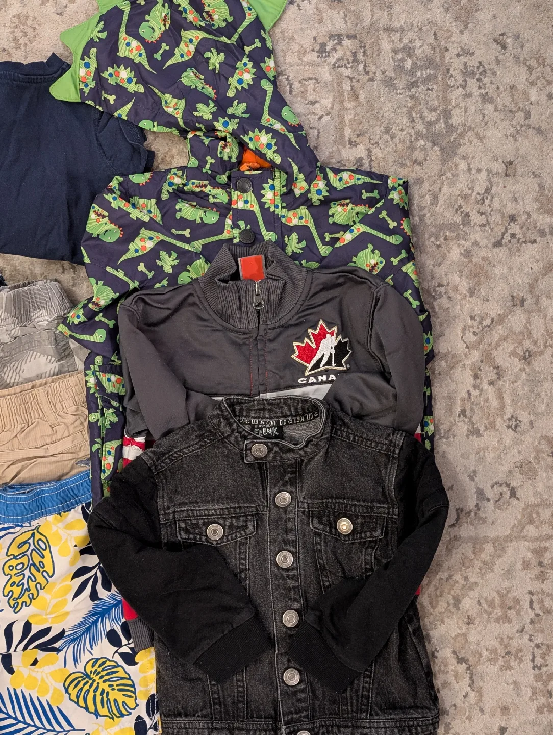 2T Boys Clothing Bundle image indicator(4)