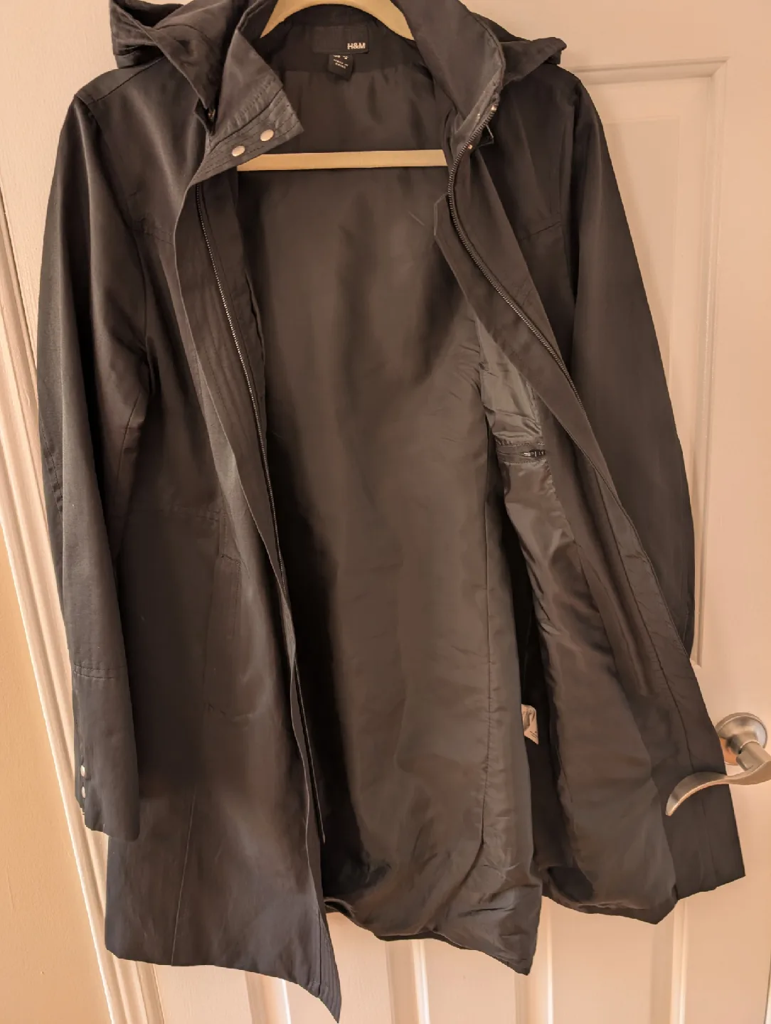 H&M Black Hooded Rain Coat Size 8 (M)🧡 image indicator(4)