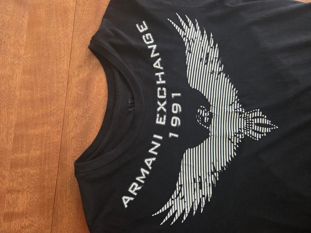 Armani Exchange Black Graphic Tee - Size M image indicator(2)