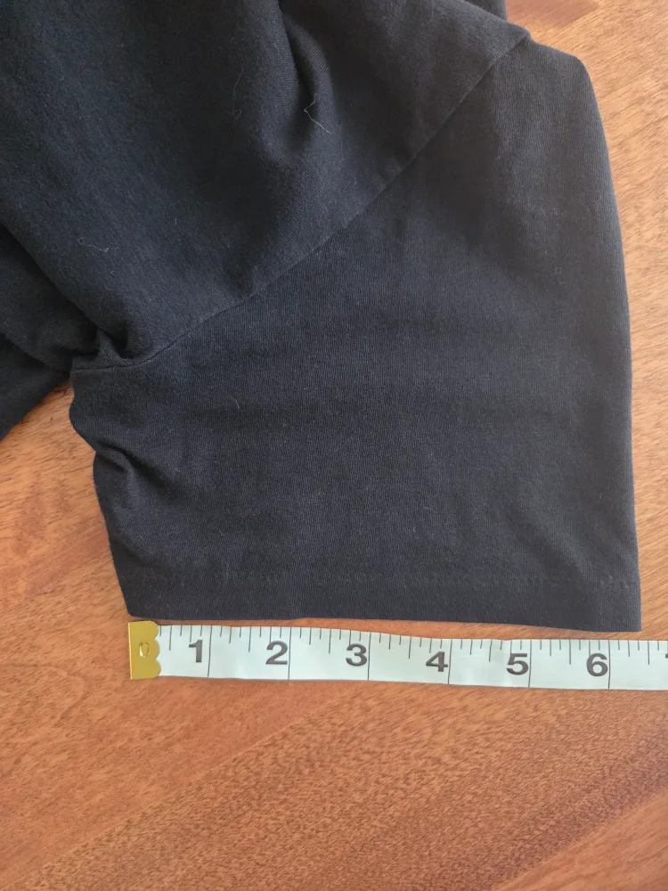 Armani Exchange Black Graphic Tee - Size M image indicator(6)