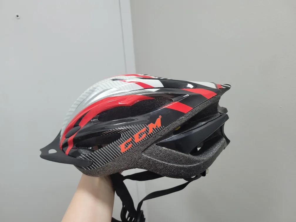 CCM Bike Helmet - Red, White, Black image indicator(4)