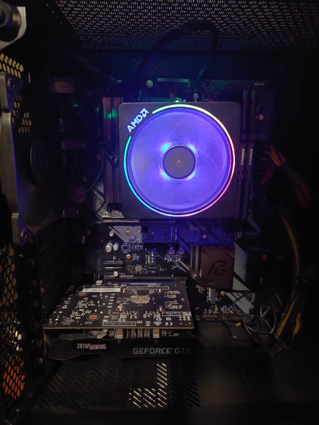 Gaming PC - Ryzen 9 3900X, GTX 1650, 32GB RAM, 1TB SSD