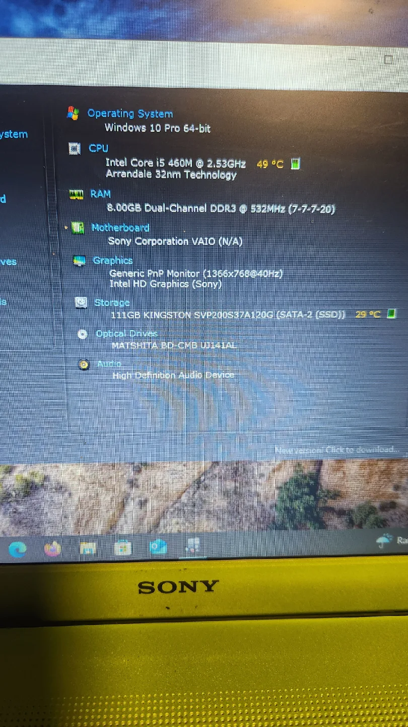 Sony VAIO VPCEB37FD Laptop - Green image indicator(4)