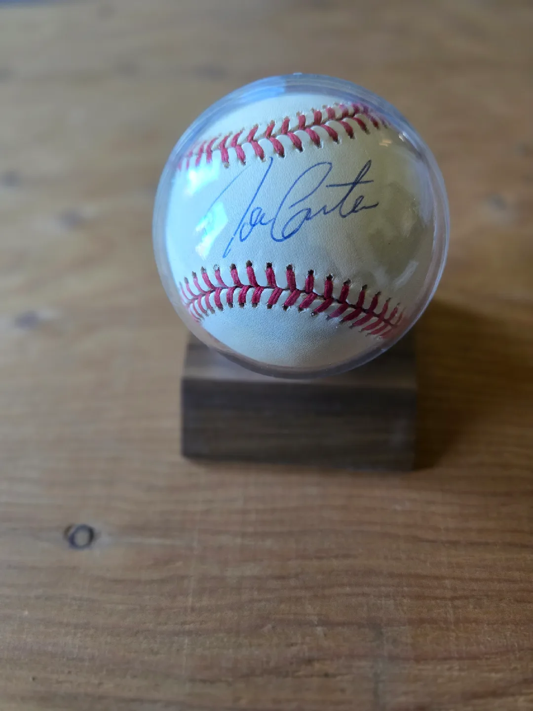 Joe Carter autographed 1993 World Series official baseball! image indicator(2)