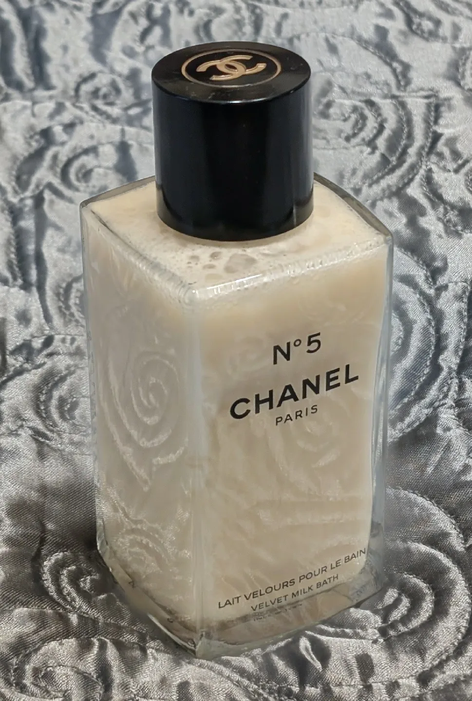 Luxury CHANEL Bundle - Perfumes + Bath Milk image indicator(5)