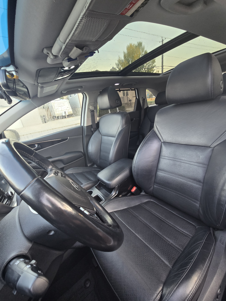 2019 Kia Sorento EX V6 AWD - Low Km - photo 5