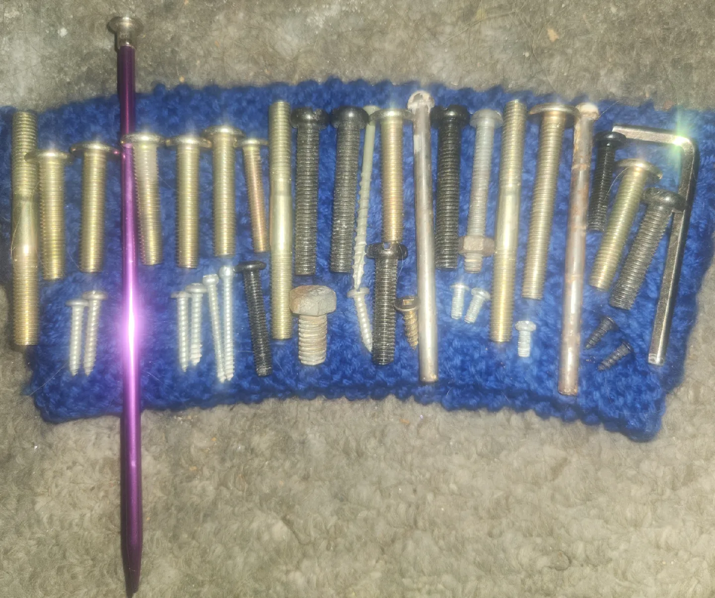 Assorted Screws, Nails and Fasteners image indicator(2)