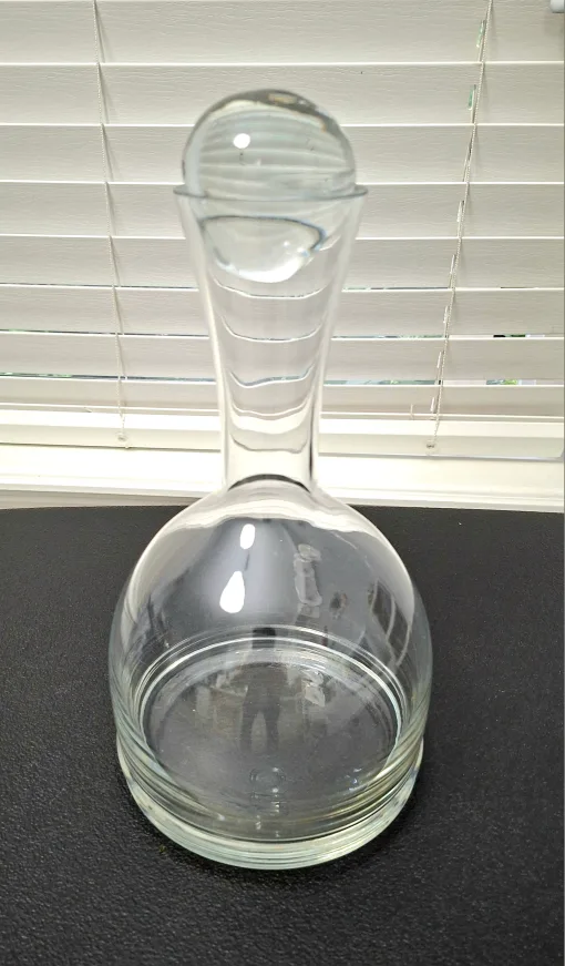 Glass Decanter for wine with Stopper thumbnail