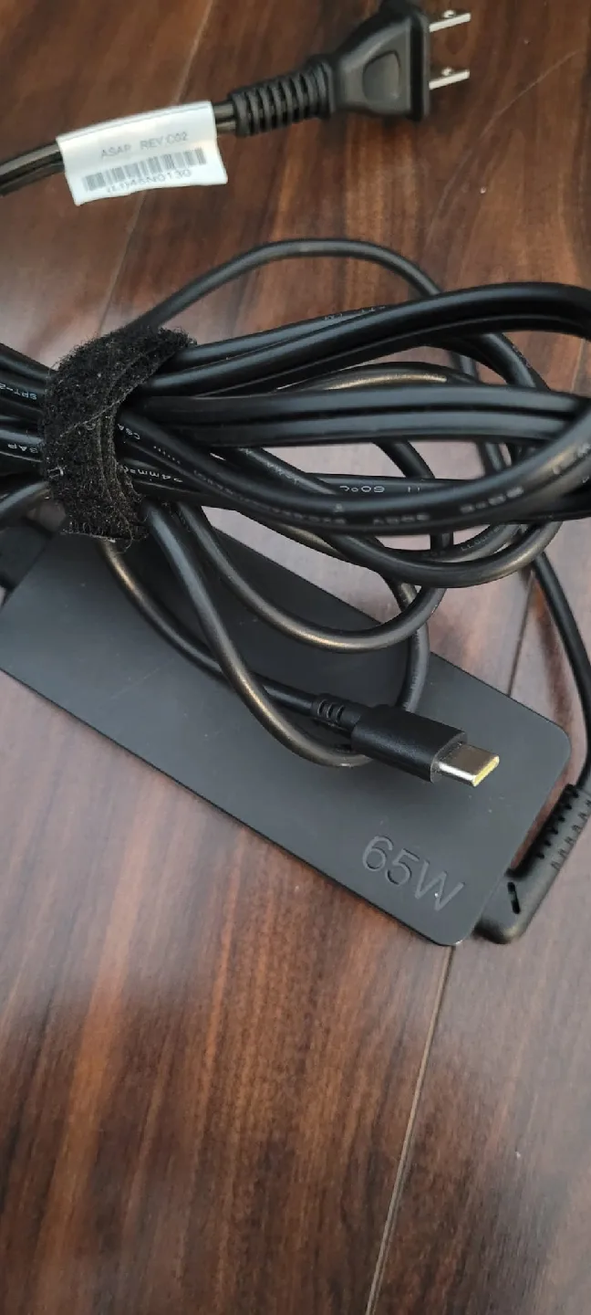 65W USB-C Power Adapter