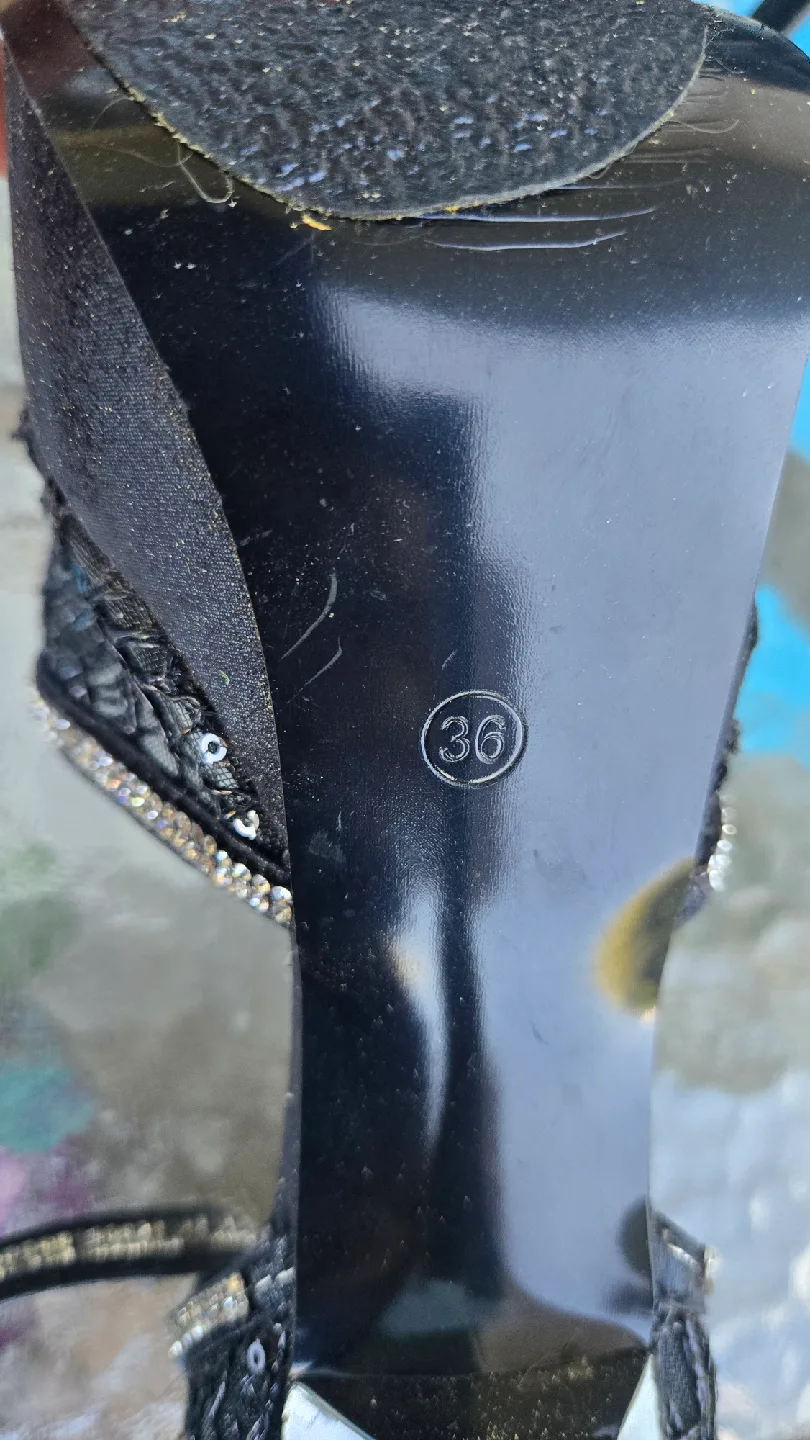 Michael Antonio Black Heels, Size 6.5 image indicator(7)