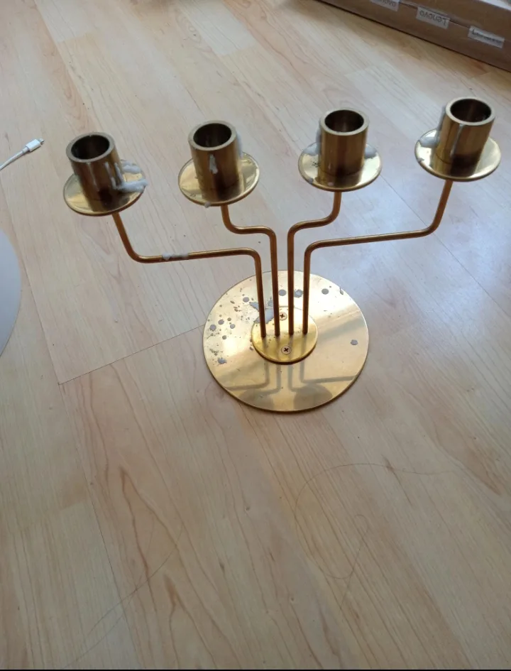Brass Candle Holder image indicator(2)
