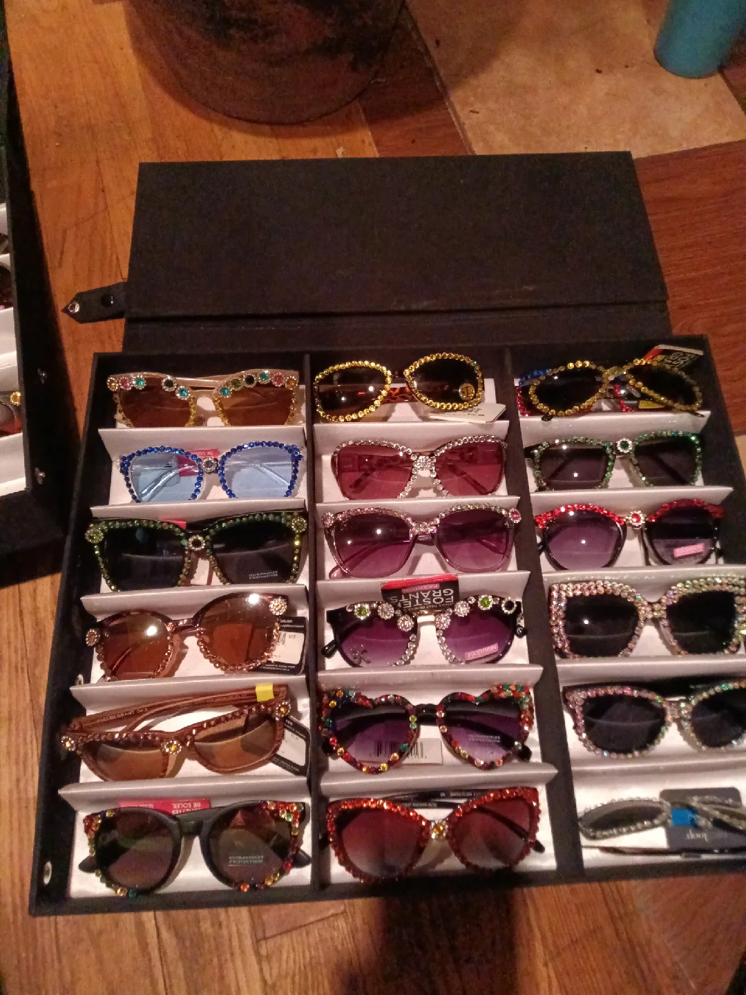 Designer Sunglasses with Rhinestones thumbnail